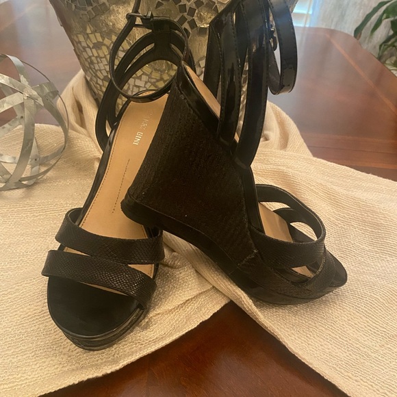 Black Strappy Wedges - Picture 2 of 3
